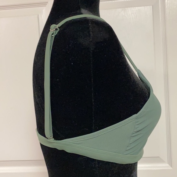 Xhilaration army green bathing suit top. Size Medium NWNT - Picture 2 of 8